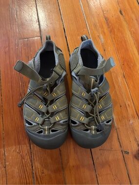 Keen Olive Green and Yellow Womens Sandals